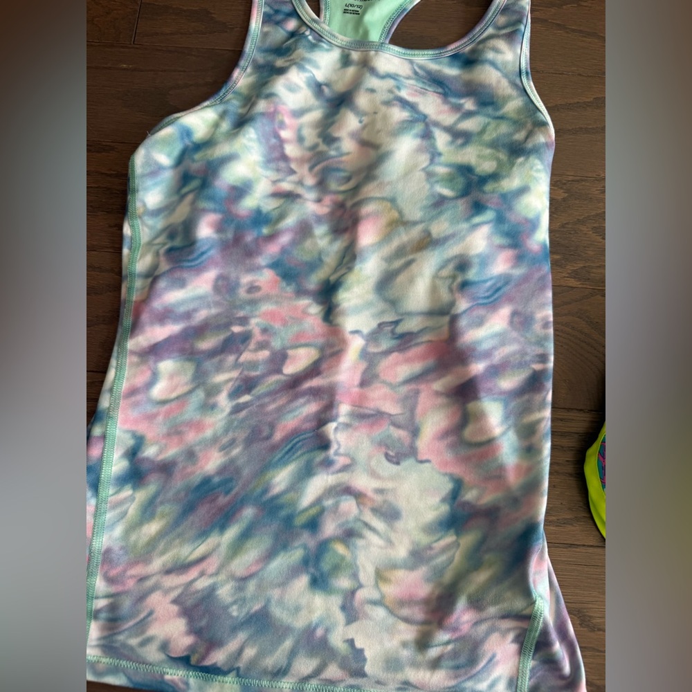 Girls athletic lot Sz Large 10/12 tank top w/bra shorts colorful summer sports - Picture 3 of 16